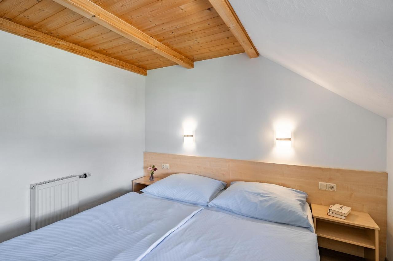 Haus Voglreiter - Inkl Sommerkarte, Zentrale Und Ruhige Lage, Garten Mit Spielplatz Kaprun Εξωτερικό φωτογραφία
